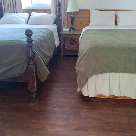Dolphin Motel Tofino Kültér fotó