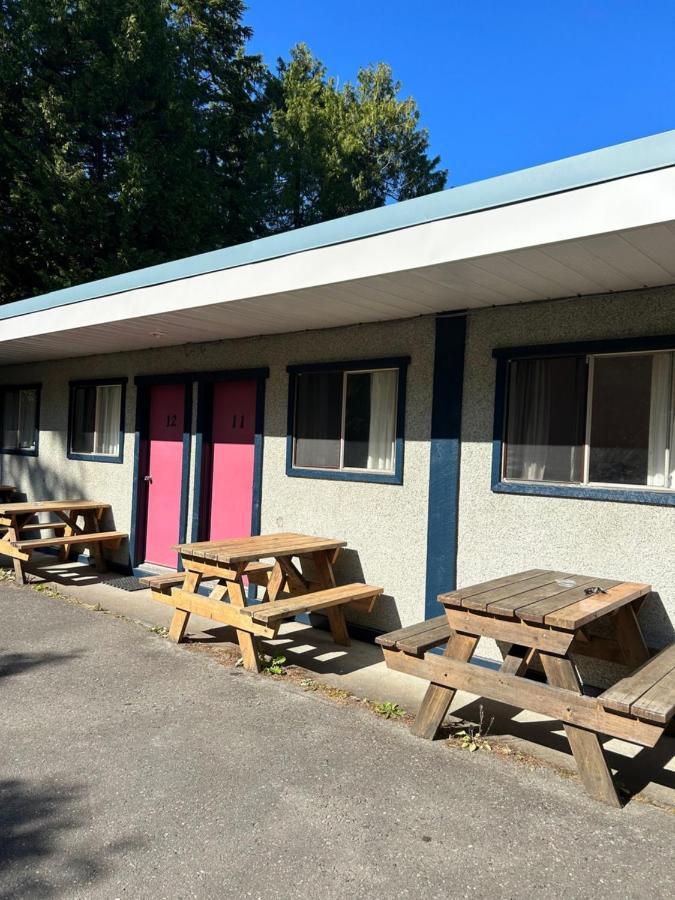 Dolphin Motel Tofino Kültér fotó